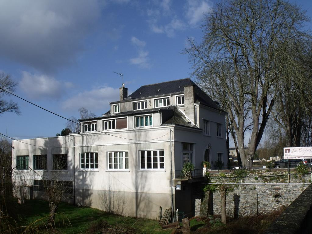 Hotel Restaurant Le Bosquet Les Ponts-de-Cé Exterior foto